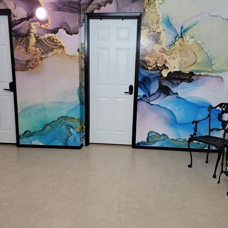 Orangewood & 51Ave Homestay - Not A Hotel غلينديل، كاليفورنيا المظهر الخارجي الصورة