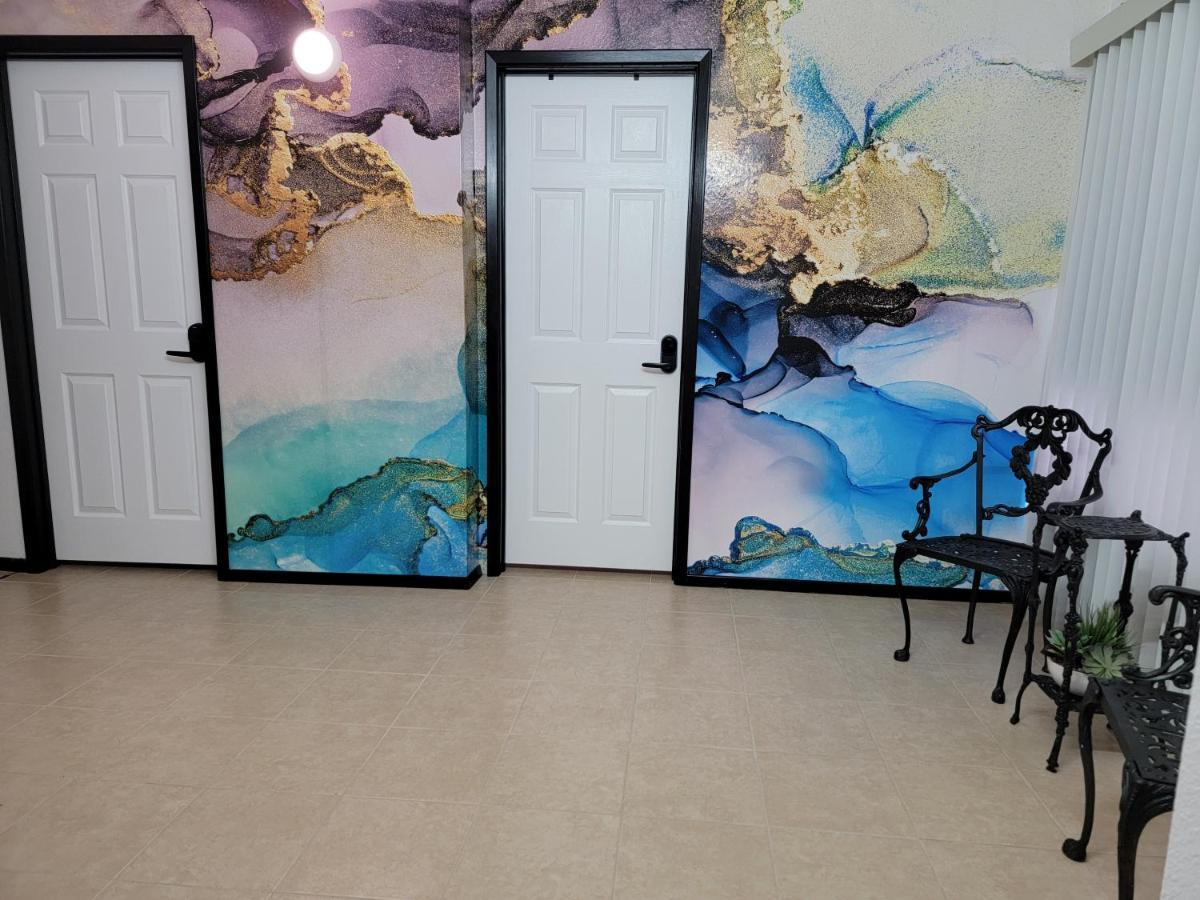 Orangewood & 51Ave Homestay - Not A Hotel غلينديل، كاليفورنيا المظهر الخارجي الصورة